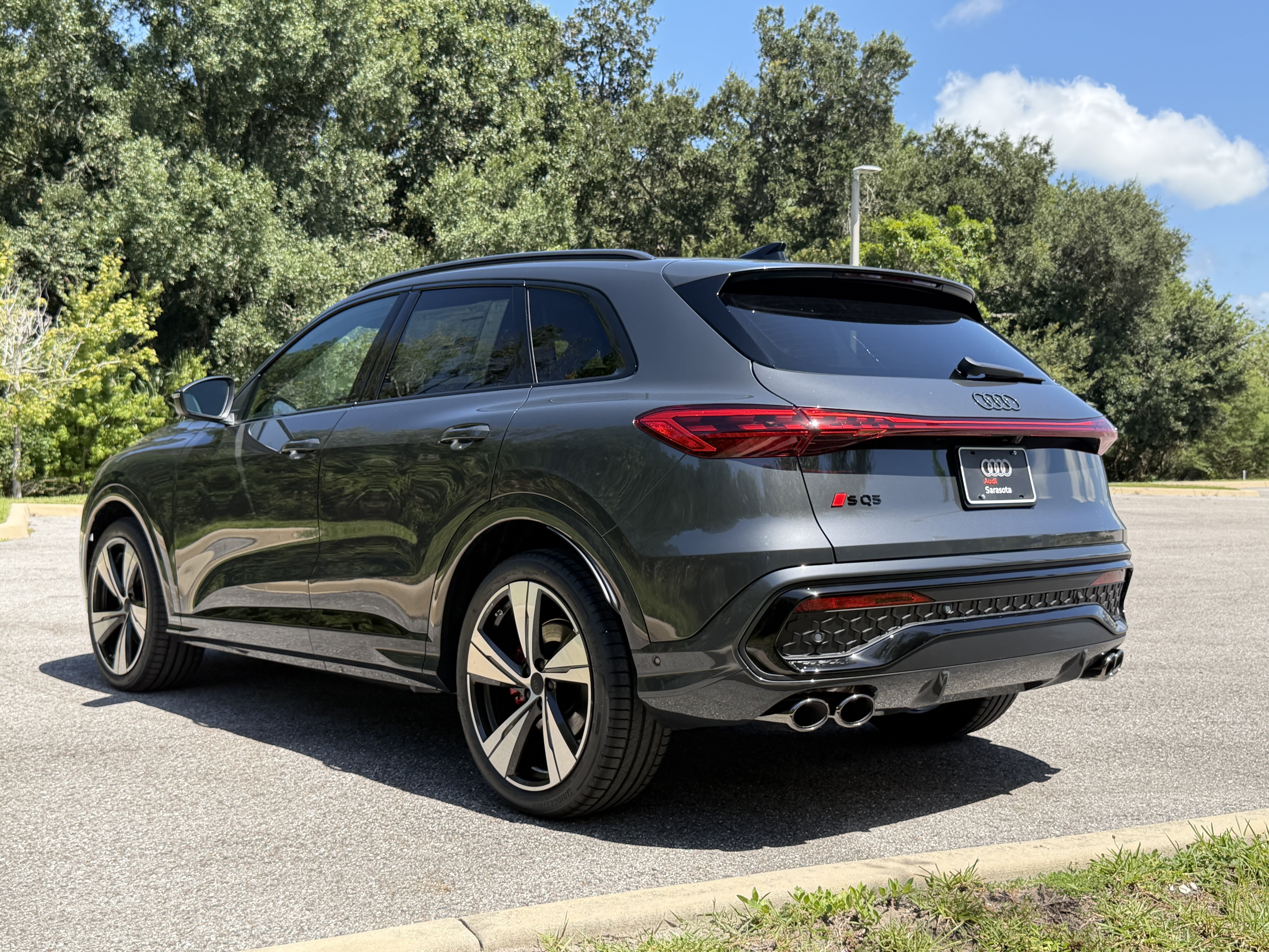 New 2026 Audi SQ5 Premium Plus AWD/4WD image 5