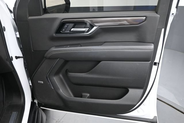 Used 2025 GMC Yukon Elevation w/ LPO, Floor Liner Package AWD/4WD image 12