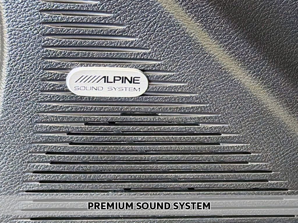 Used 2023 Dodge Challenger GT RWD image 3