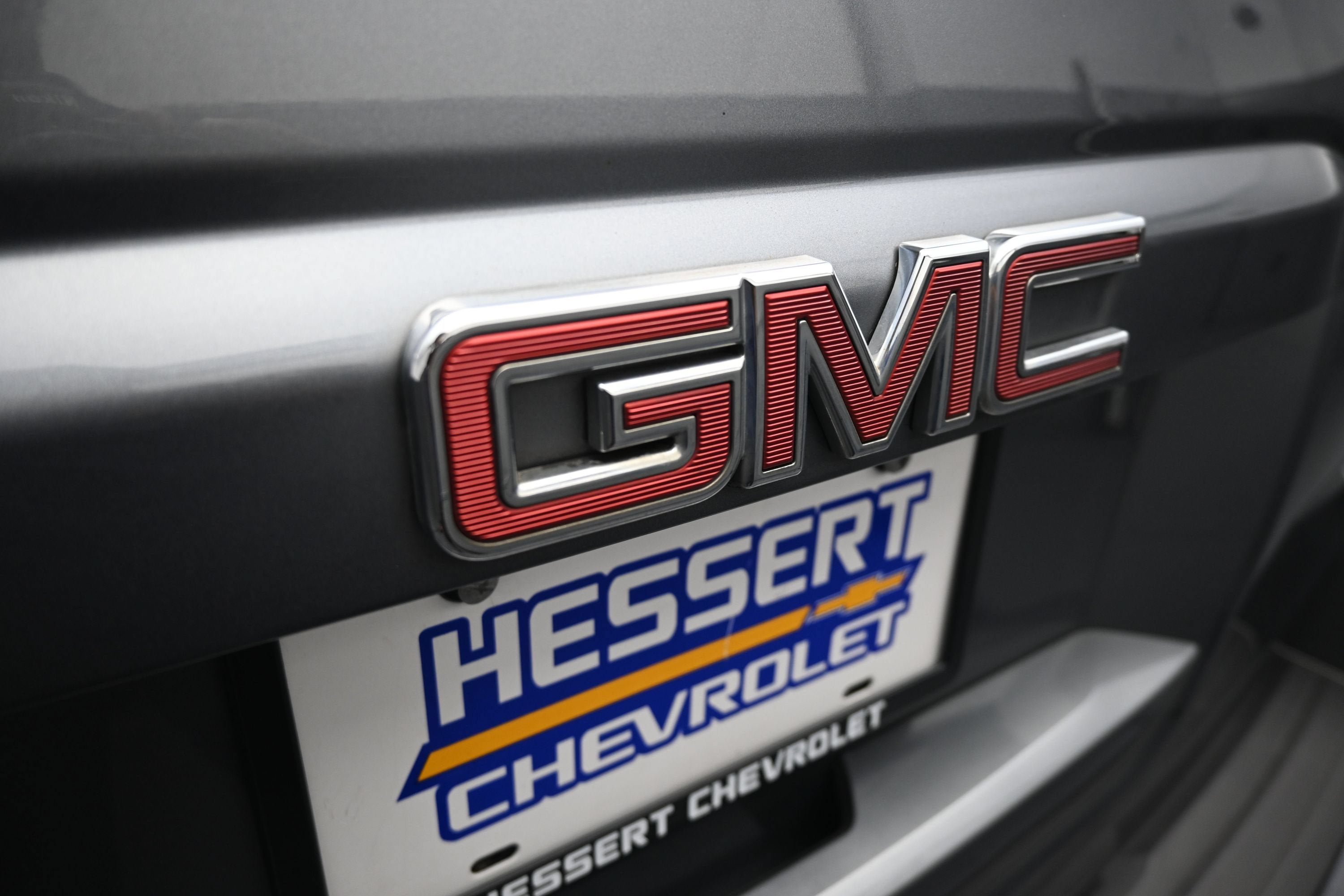 Used 2018 GMC Yukon SLT w/ Open Road Package AWD/4WD image 45