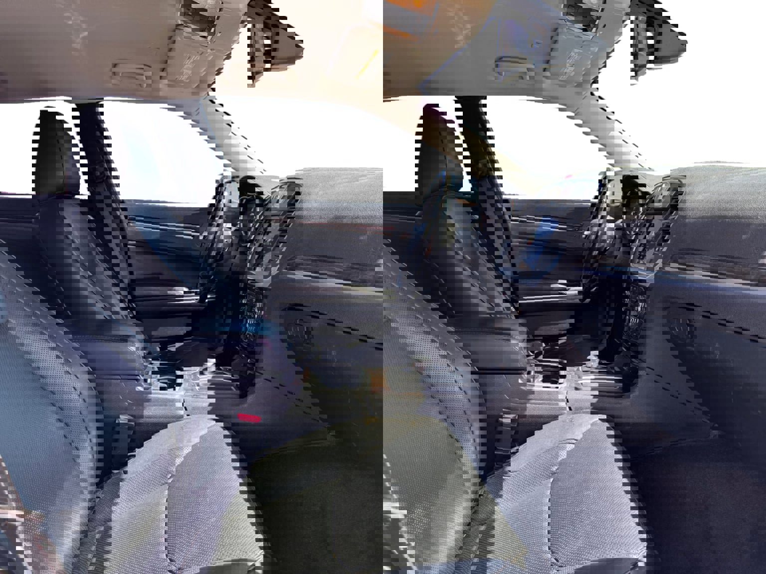 Used 2018 Chrysler 300 Limited image 17