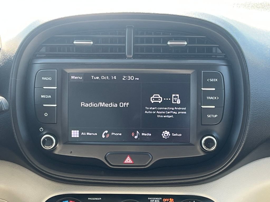 Used 2023 Kia Soul LX image 23