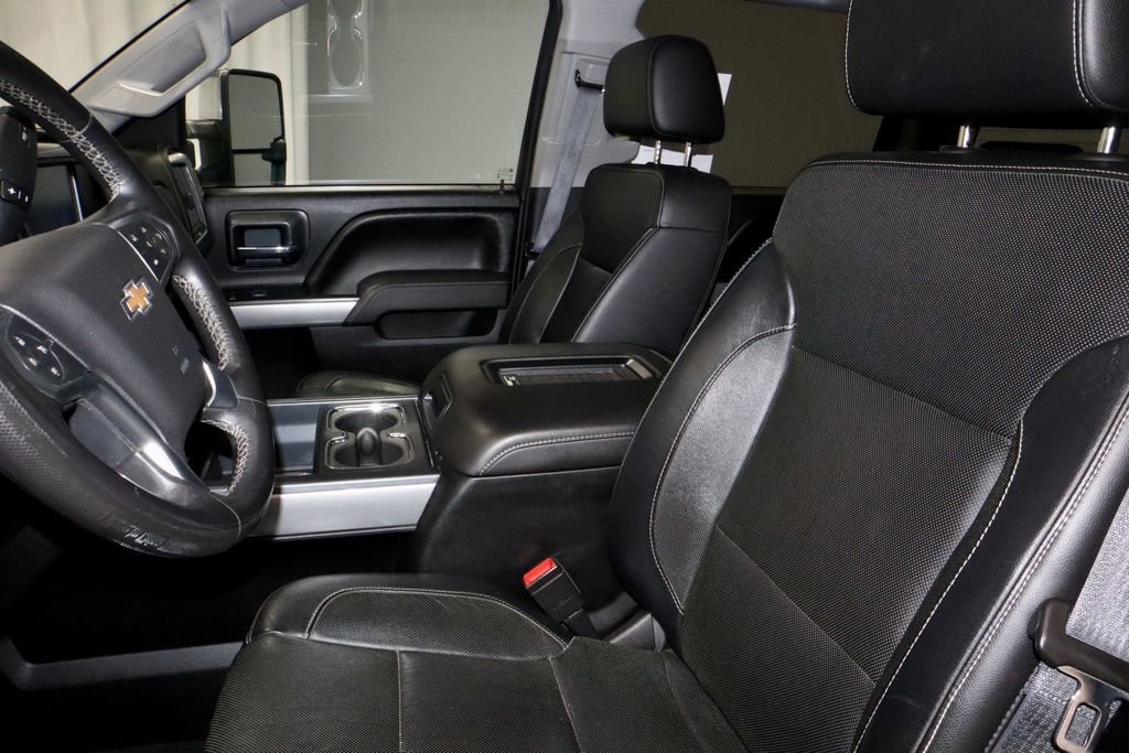 Used 2016 Chevrolet Silverado 2500 LTZ w/ Duramax Plus Package image 28