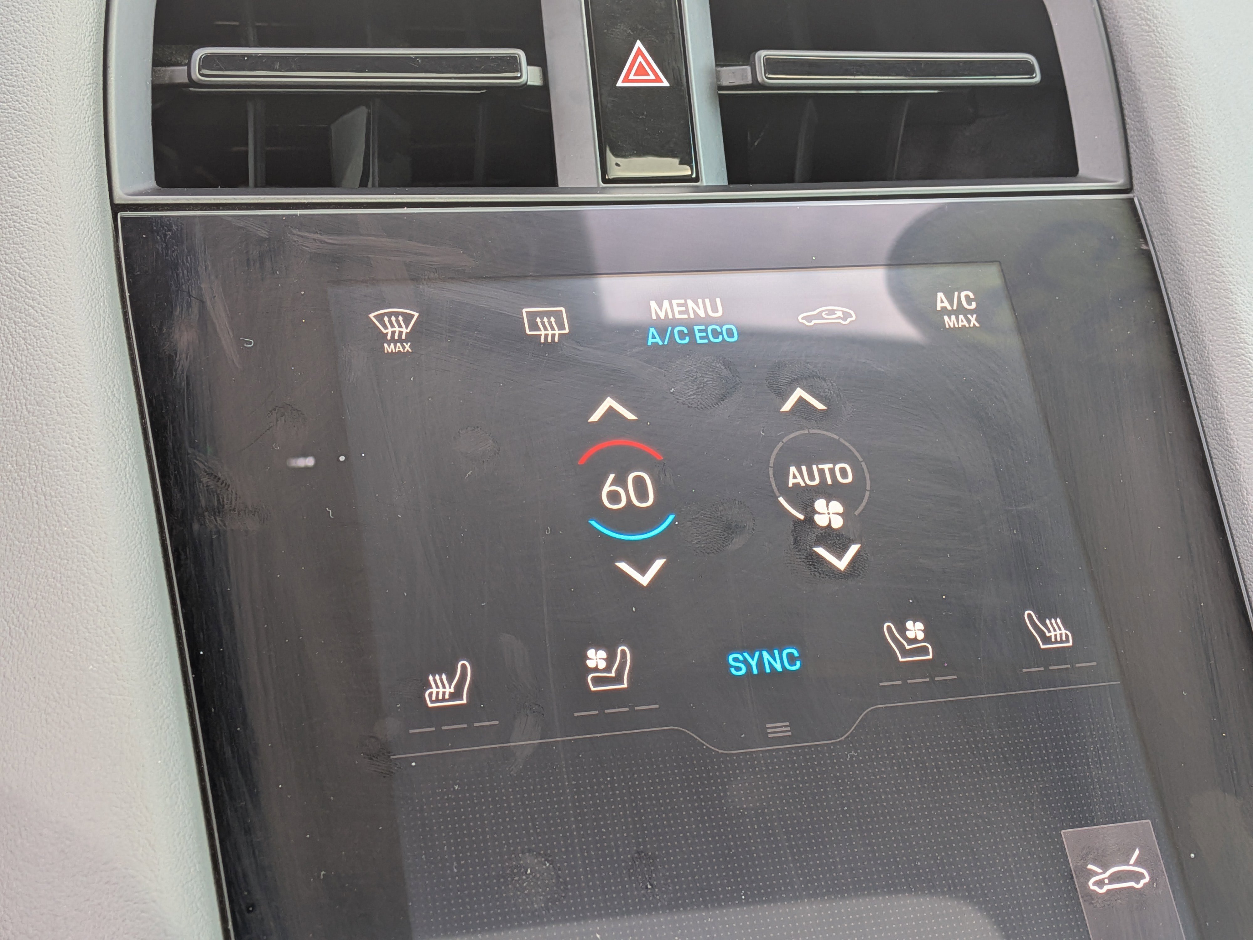 Used 2023 Porsche Taycan image 30