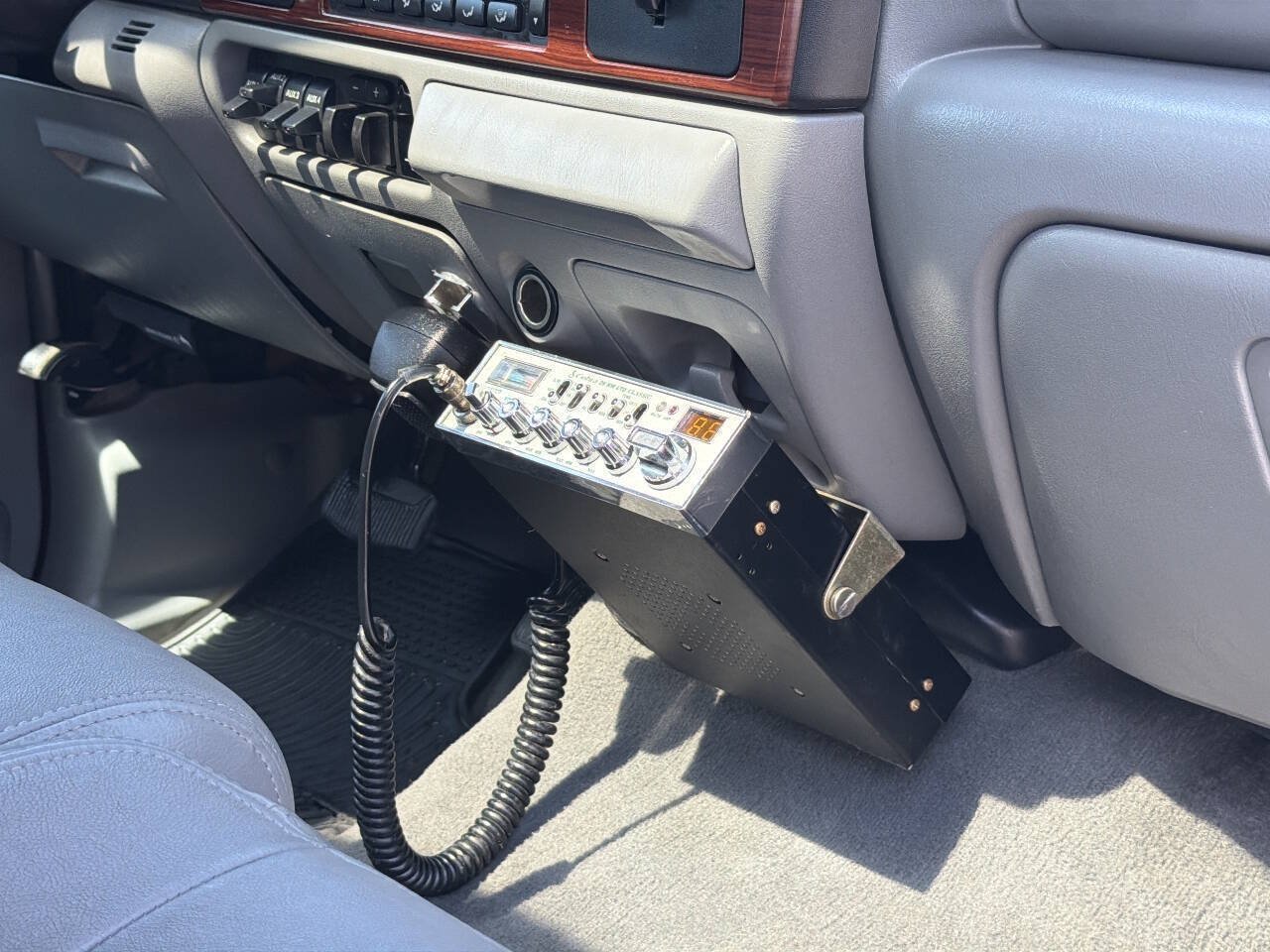 Used 2006 Ford F350 Lariat AWD/4WD image 30