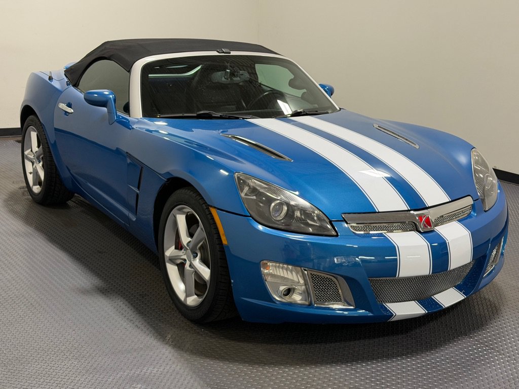 Used 2009 Saturn Sky Red Line w/ Weekend Getaway Package RWD image 4