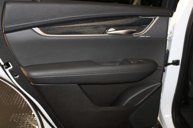 Certified 2023 Cadillac XT5 Premium Luxury w/ LPO, Floor Liner Package AWD/4WD image 30