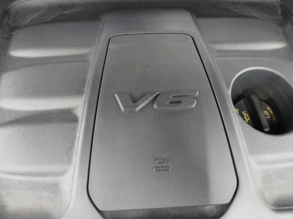 Used 2022 Jeep Grand Cherokee Laredo X RWD image 26