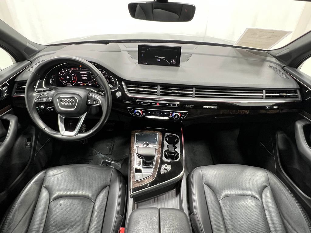 Used 2017 Audi Q7 3.0T Prestige w/ Prestige Package AWD/4WD image 22