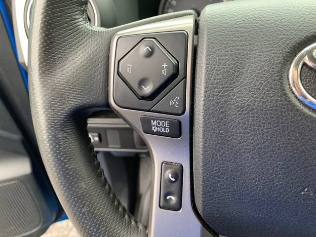 Used 2017 Toyota Tacoma SR5 w/ Tow Package RWD image 25