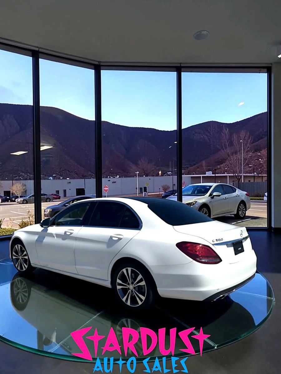 Used 2016 Mercedes-Benz C 300 4MATIC Sedan image 3