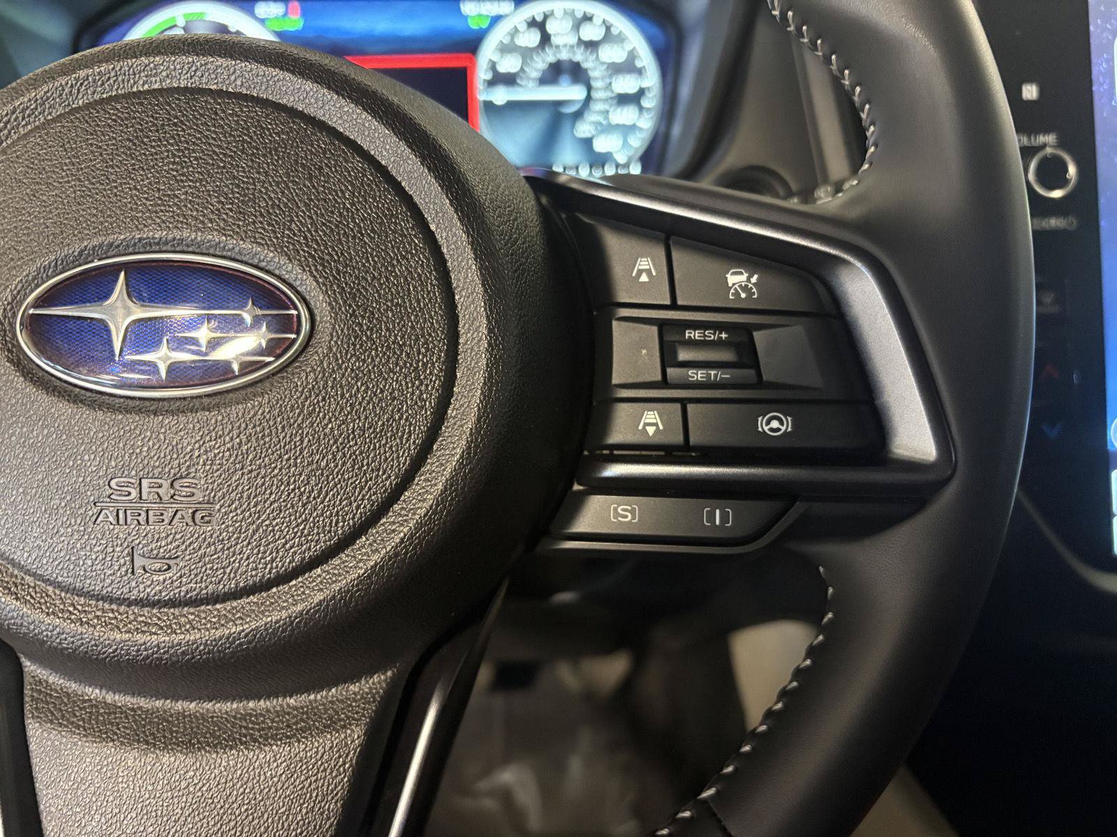 Used 2025 Subaru Forester Limited AWD/4WD image 19
