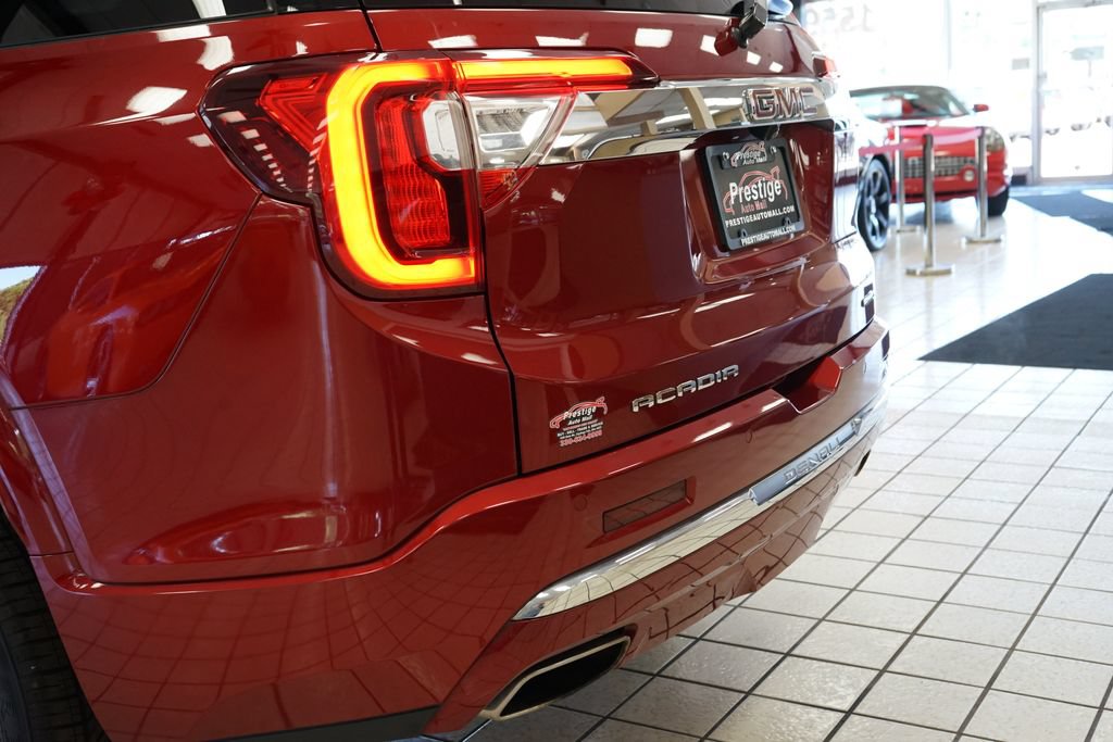 Used 2022 GMC Acadia Denali AWD/4WD image 18