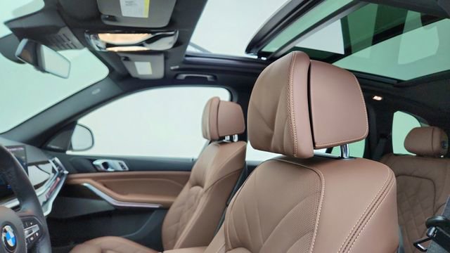 Used 2026 BMW X5 sDrive40i RWD image 32