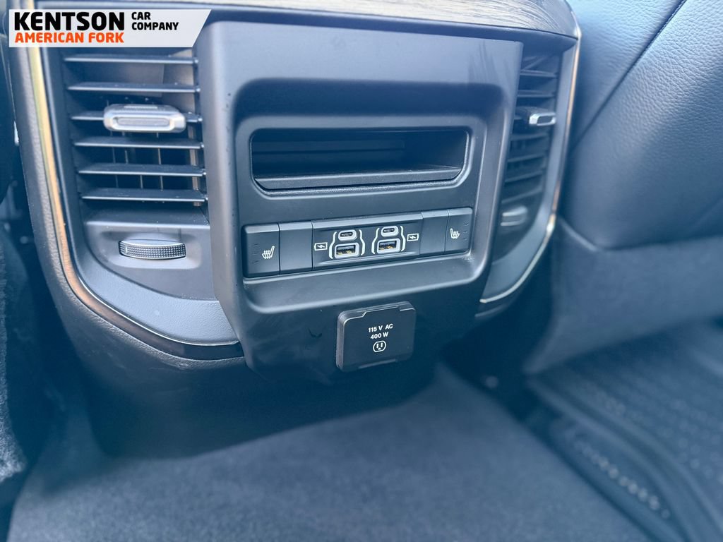 Used 2026 RAM 2500 Limited AWD/4WD image 29