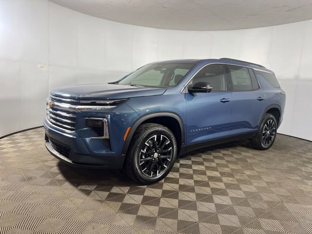 New 2026 Chevrolet Traverse LT w/ Sun and Wheel Package