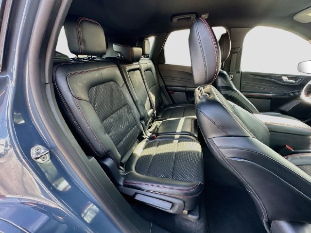 Used 2024 Ford Escape ST-Line w/ Tech Pack #1 AWD/4WD image 28