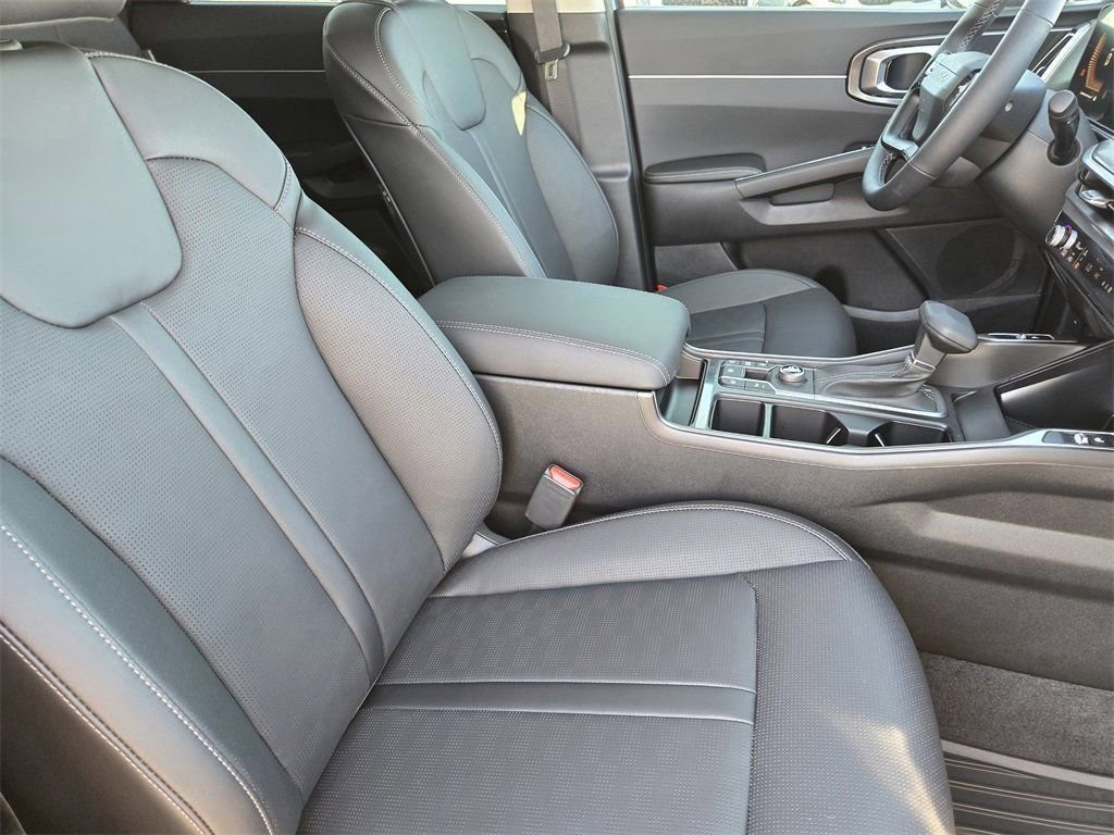 New 2026 Kia Sorento S image 10