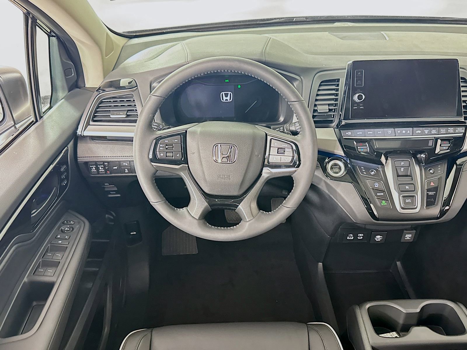 Certified 2026 Honda Odyssey Touring image 19