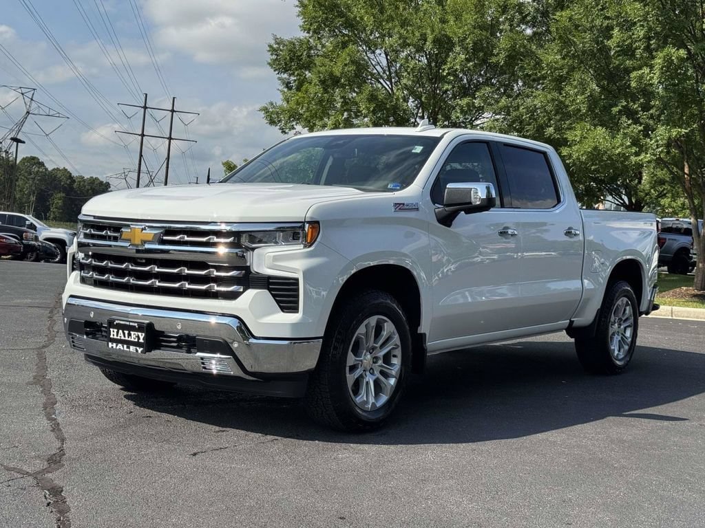 Used 2026 Chevrolet Silverado 1500 LTZ w/ Z71 Off-Road Package AWD/4WD image 25