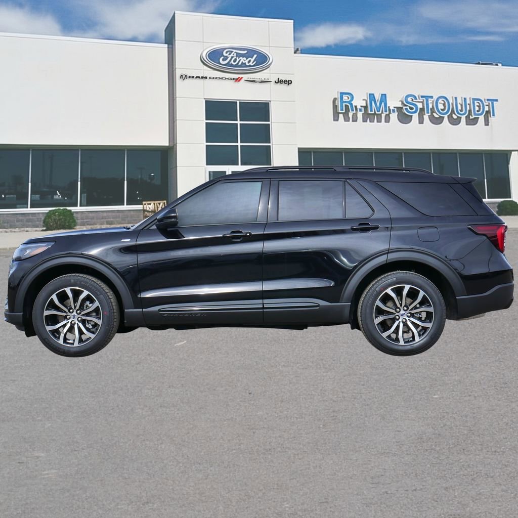 New 2026 Ford Explorer ST-Line image 8
