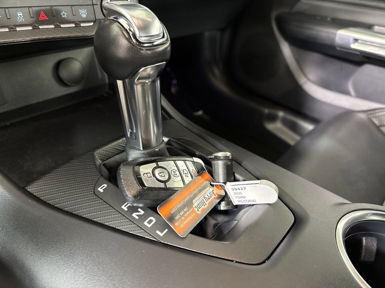 Used 2025 Ford Mustang Premium RWD image 19