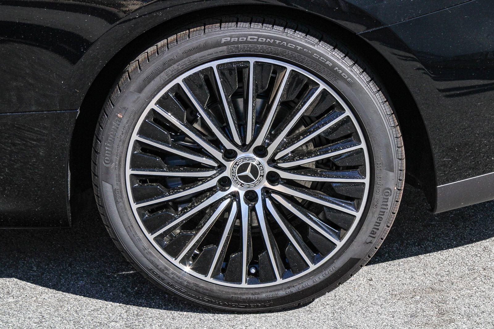 New 2026 Mercedes-Benz CLE 300 4MATIC Coupe image 10