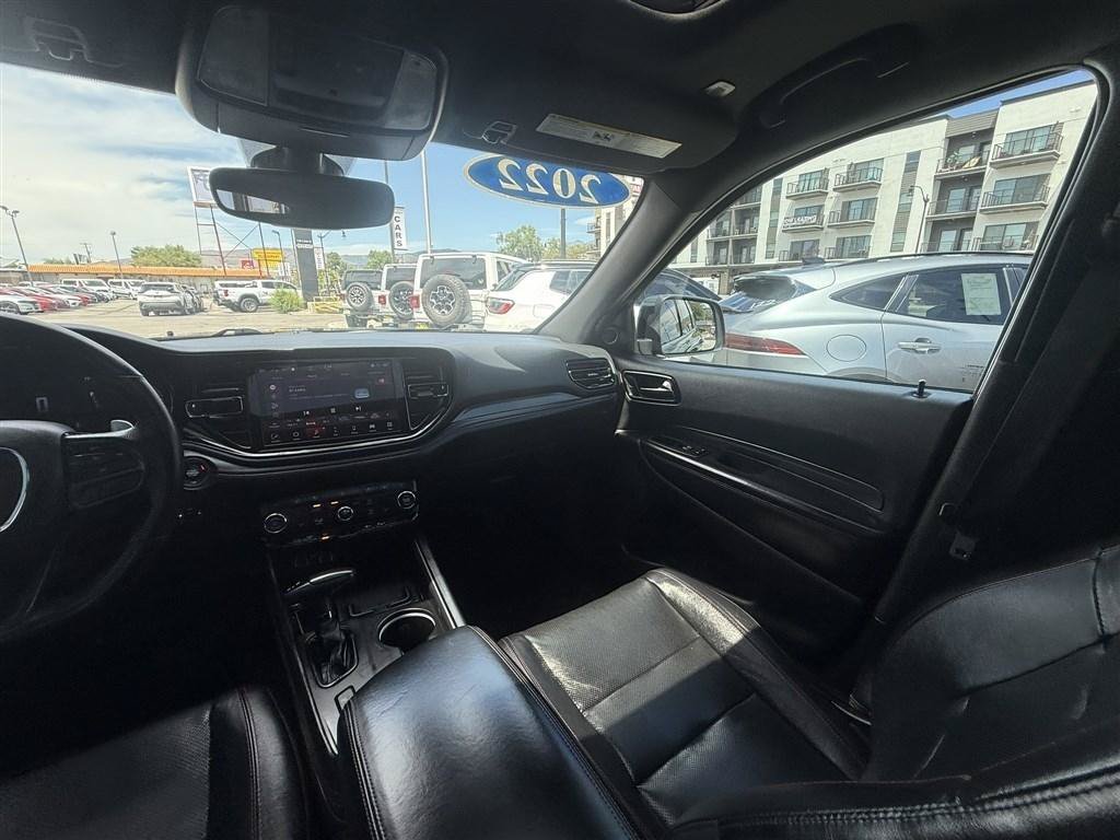 Used 2022 Dodge Durango R/T w/ Blacktop Package AWD/4WD image 26