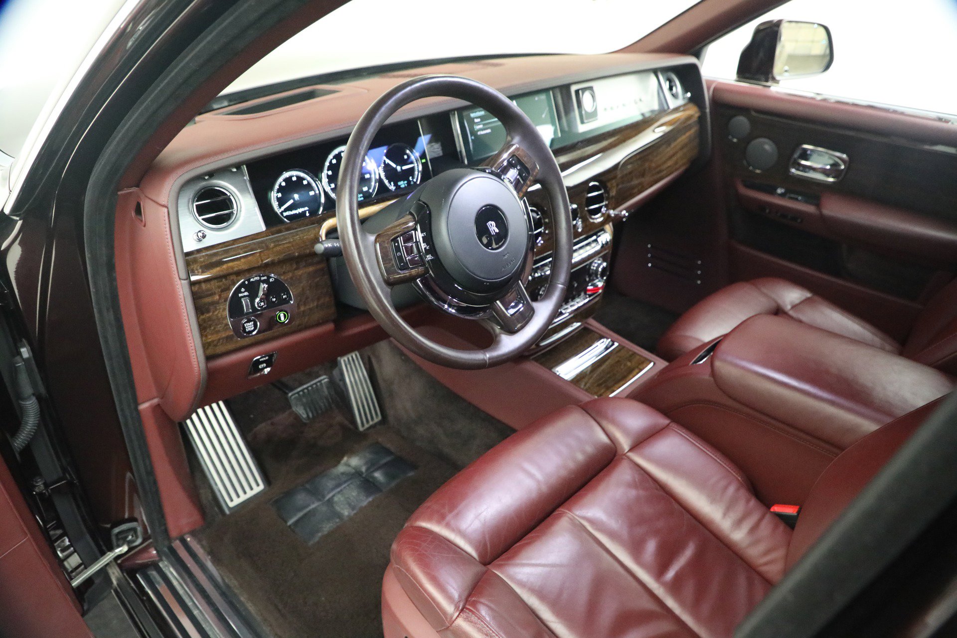 Certified 2018 Rolls-Royce Phantom Extended Wheelbase image 14