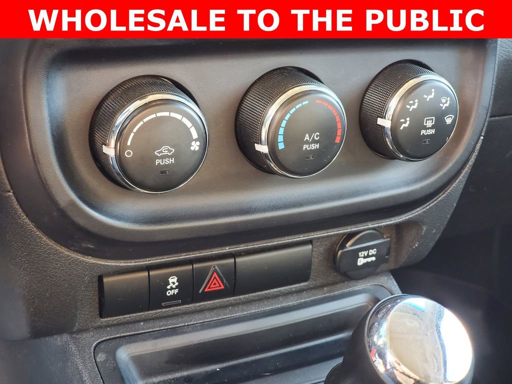 Used 2013 Jeep Patriot Sport w/ Tire & Wheel Group image 13