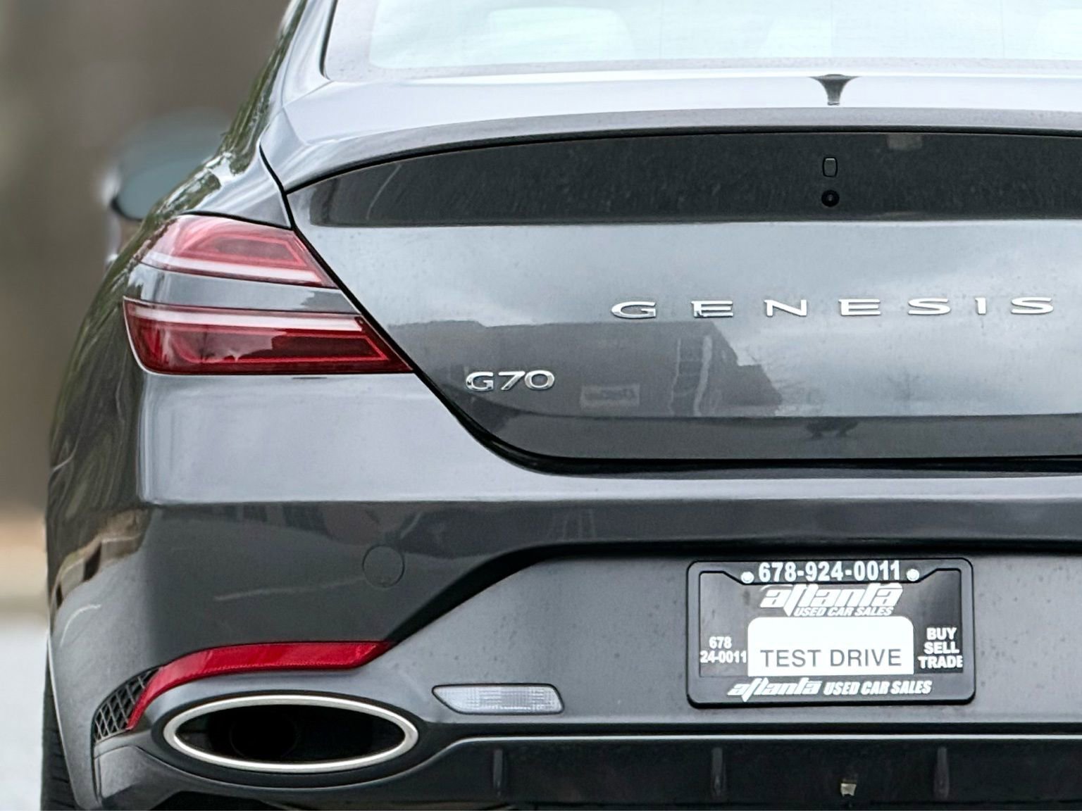 Used 2025 Genesis G70 2.5T image 15