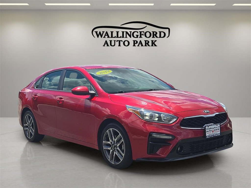 Used 2019 Kia Forte S image 3