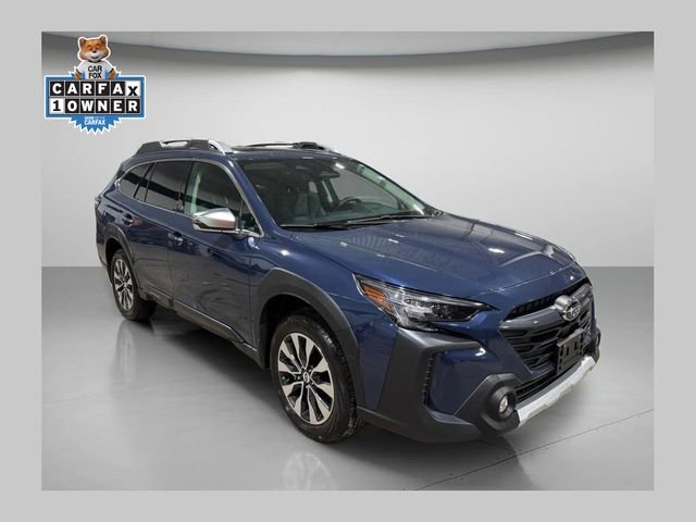Used 2025 Subaru Outback Touring w/ Popular Package #2 AWD/4WD image 1