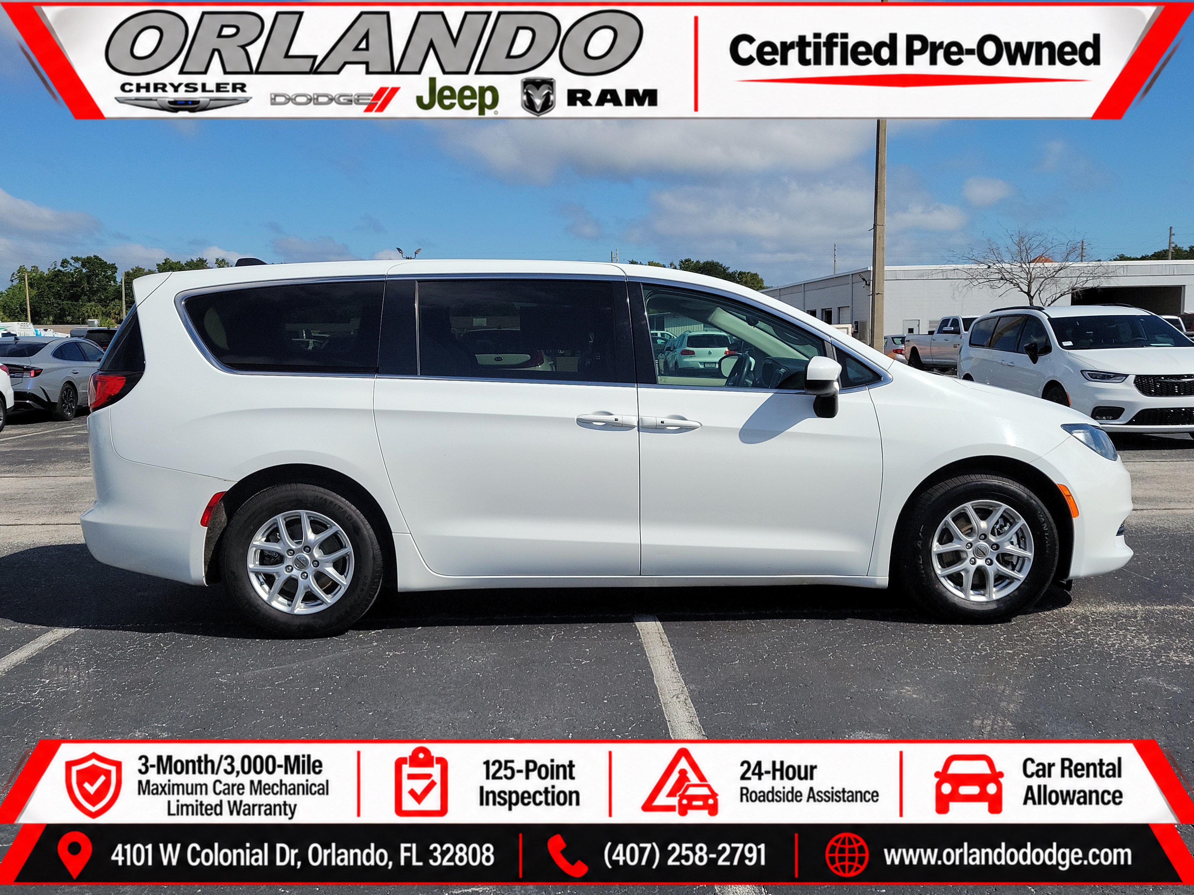 Used 2023 Chrysler Voyager LX FWD image 8
