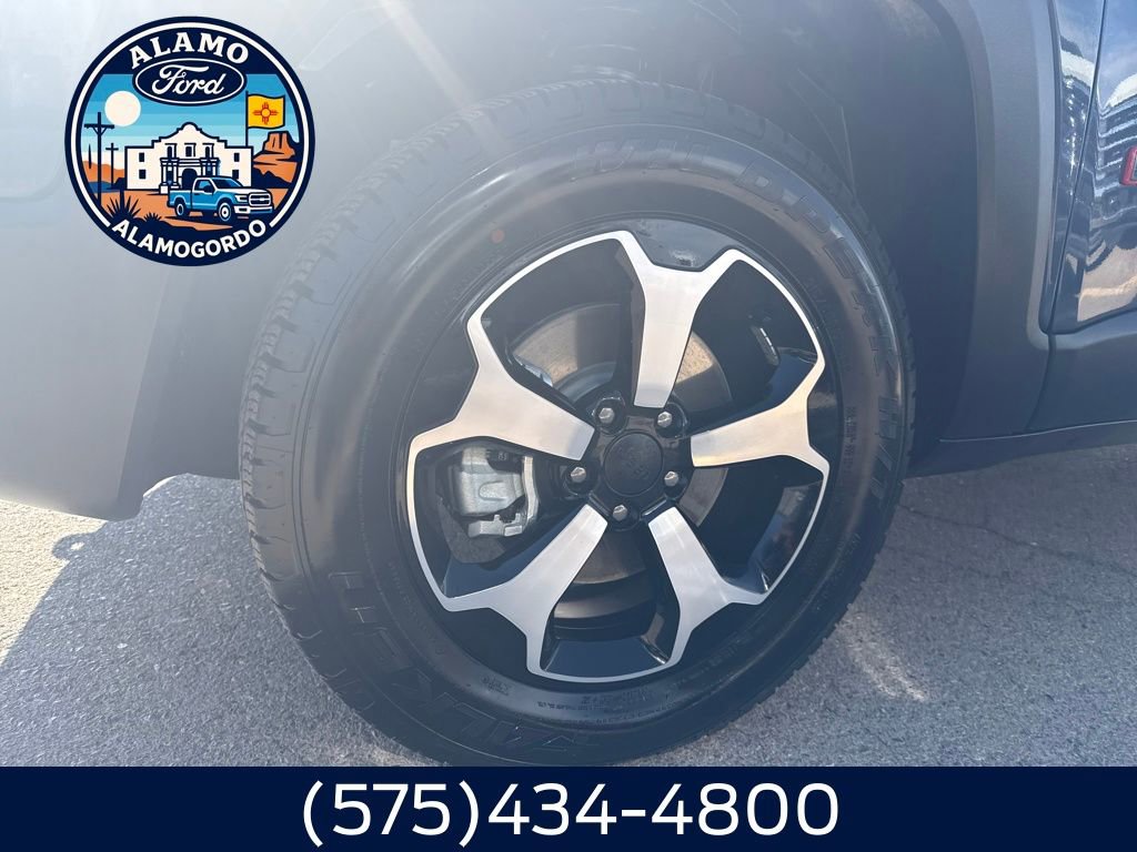 Used 2022 Jeep Renegade Trailhawk image 2