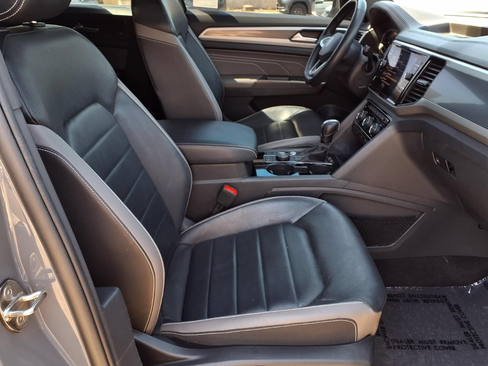 Certified 2023 Volkswagen Atlas Cross Sport SEL Premium R-Line AWD/4WD image 27