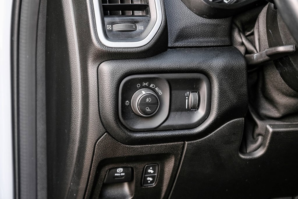 Used 2021 RAM 1500 Big Horn image 40