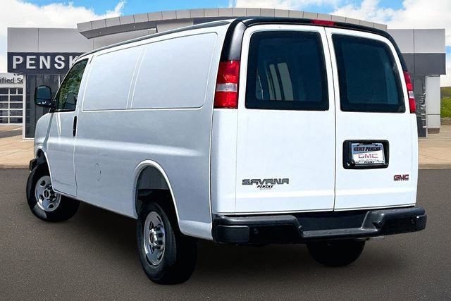 New 2026 GMC Savana 3500 RWD image 3