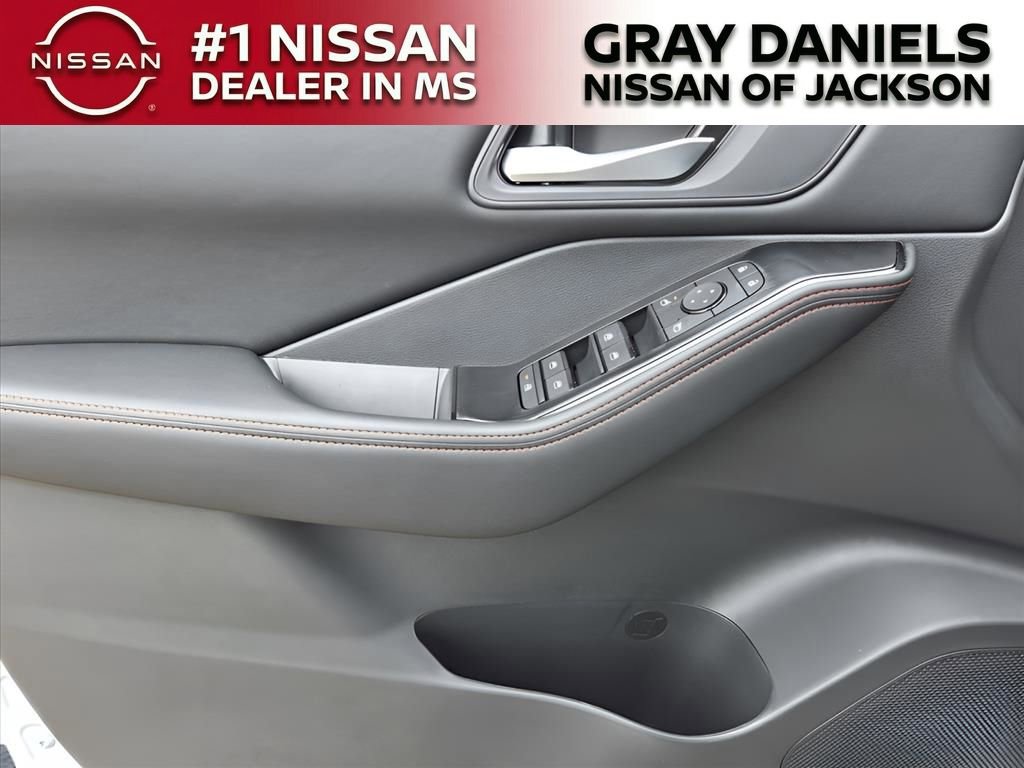 New 2026 Nissan Rogue SV image 14