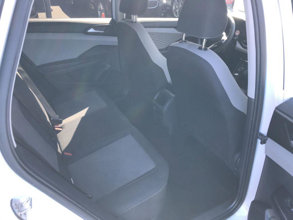 Used 2022 Volkswagen Taos S image 10