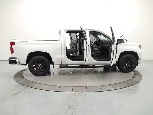 Used 2025 Chevrolet Silverado 1500 RST w/ Redline Edition AWD/4WD image 16