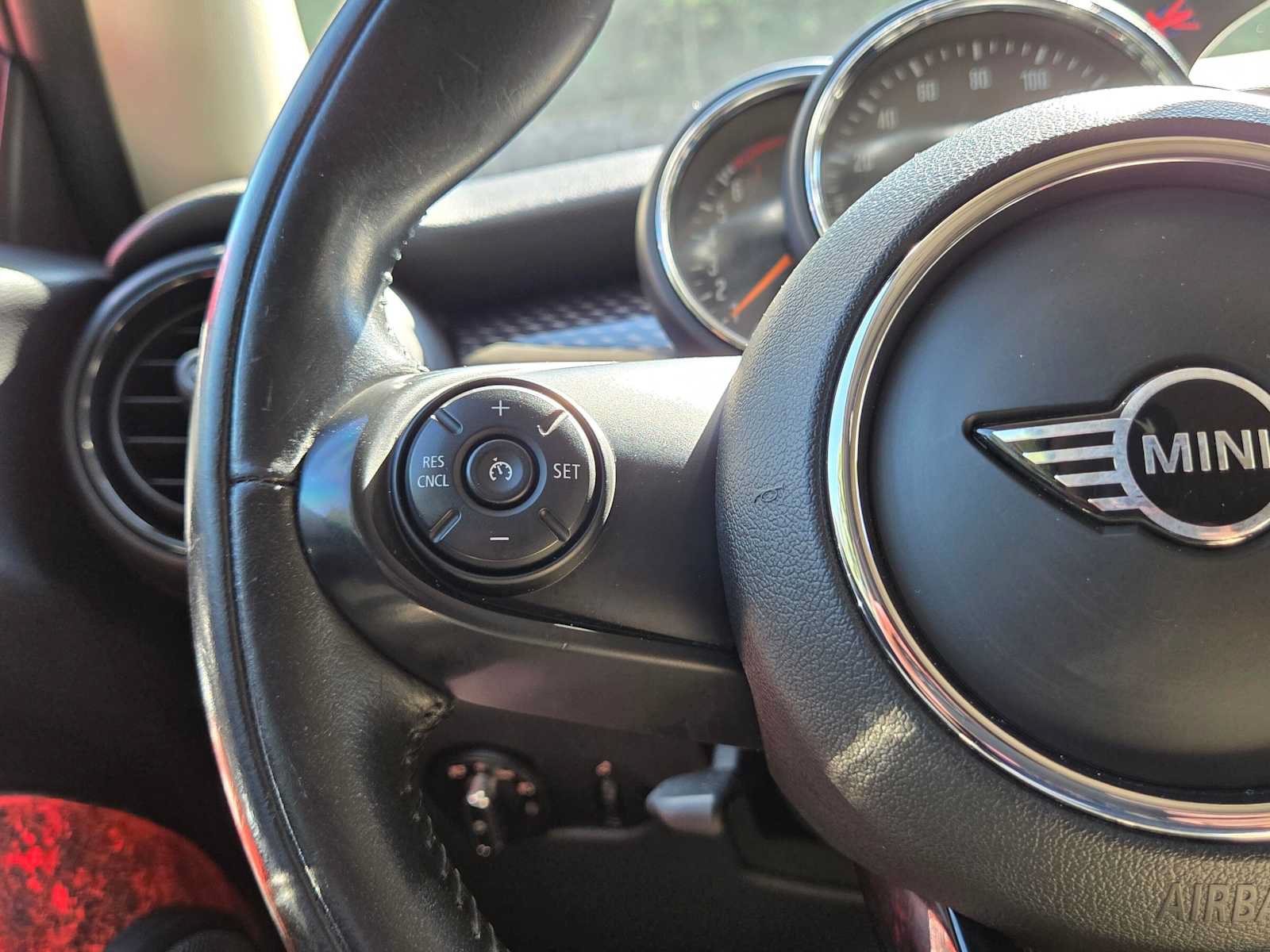 Used 2019 MINI Cooper S FWD image 28