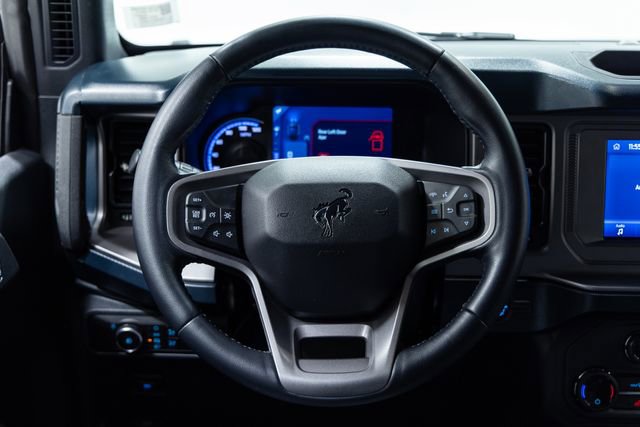 Used 2023 Ford Bronco Outer Banks image 12