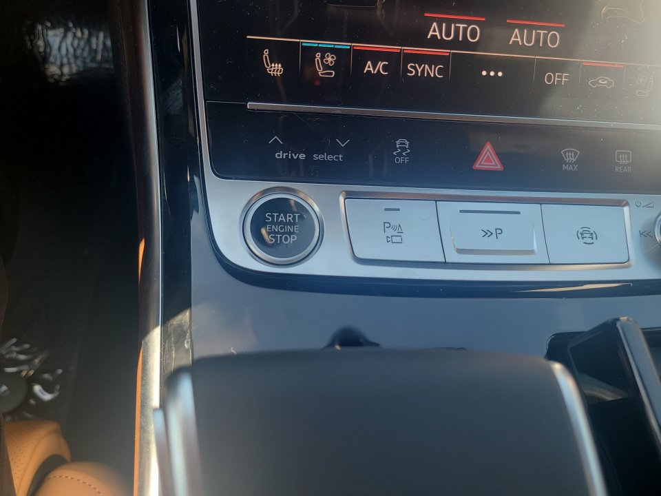 New 2027 Audi A8 L 3.0T AWD/4WD image 20