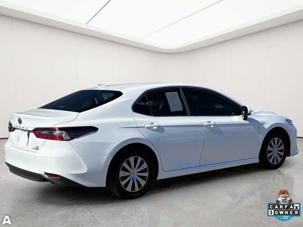 Used 2023 Toyota Camry LE FWD image 7