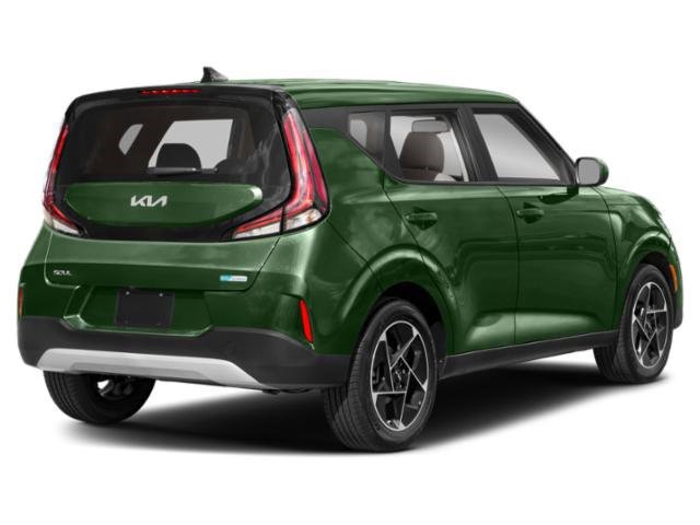 Used 2023 Kia Soul EX image 2