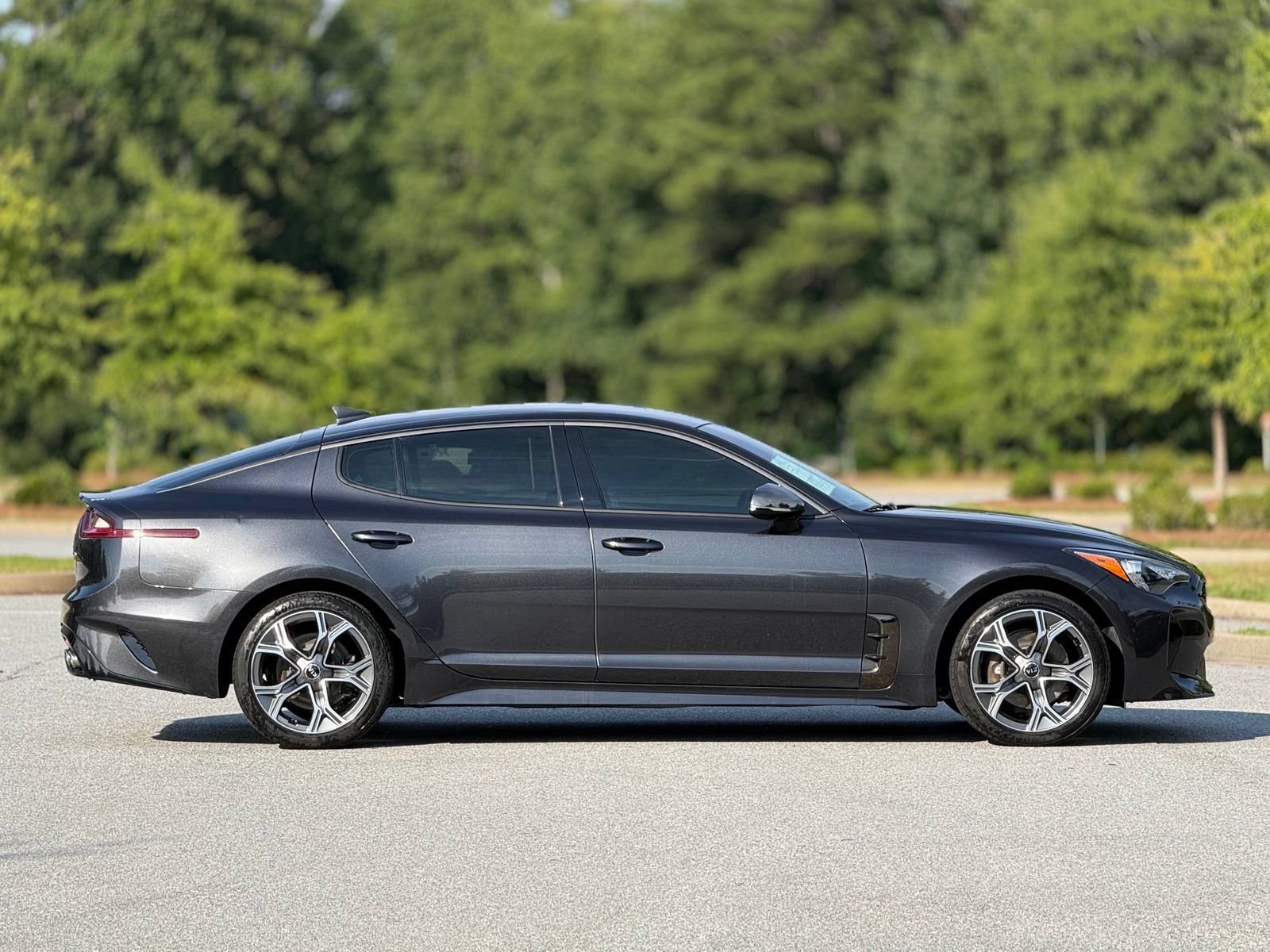 Used 2020 Kia Stinger GT-Line AWD/4WD image 12