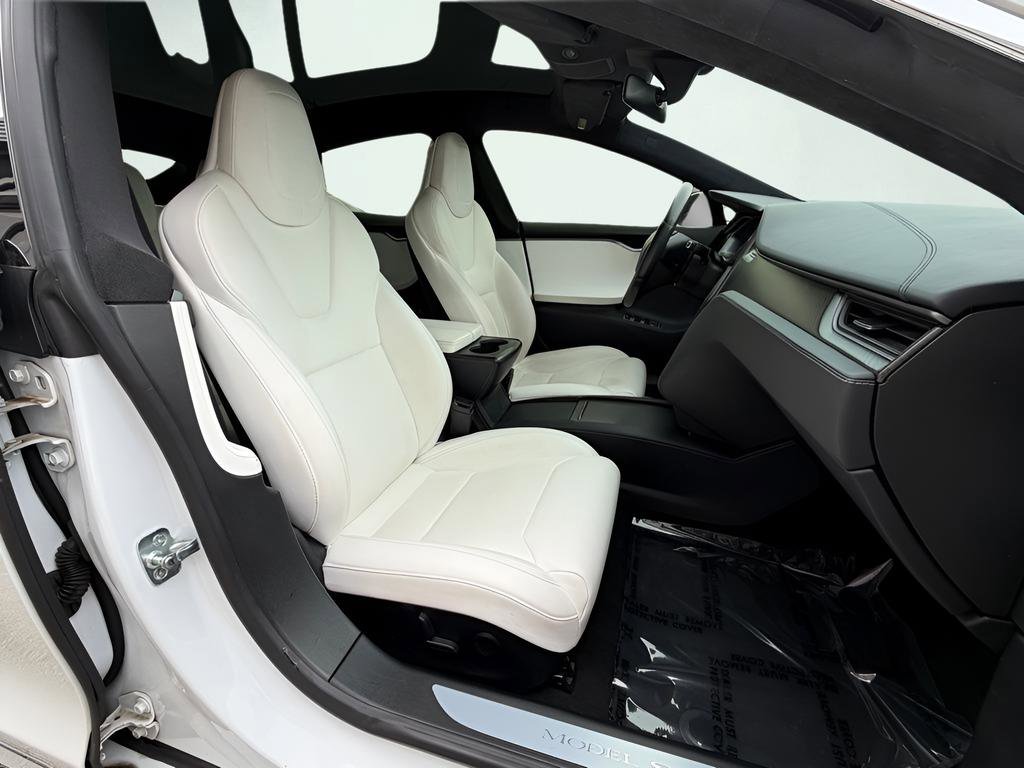 Used 2019 Tesla Model S Performance image 34