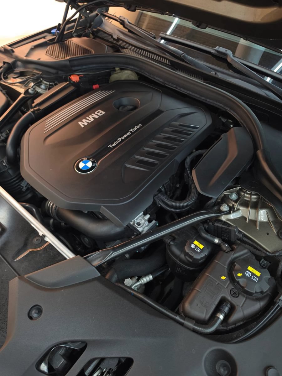 Used 2018 BMW 540i RWD image 27