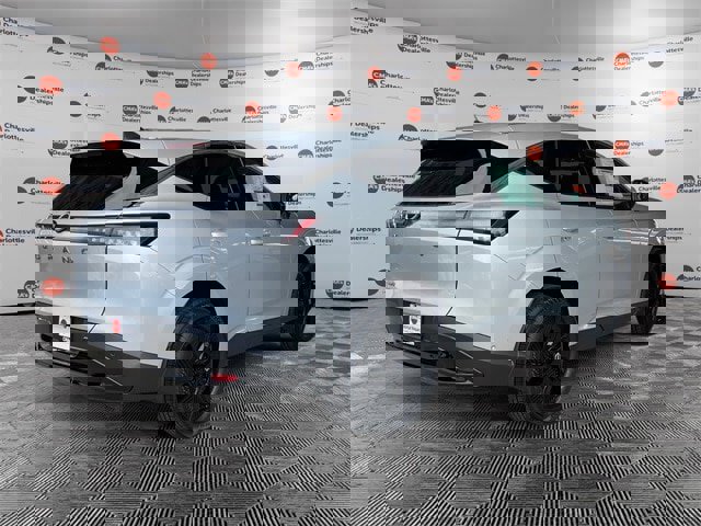 New 2025 Nissan Murano SV image 5